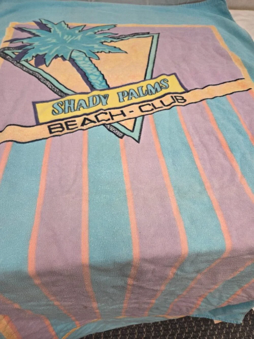 Vtg beach towel